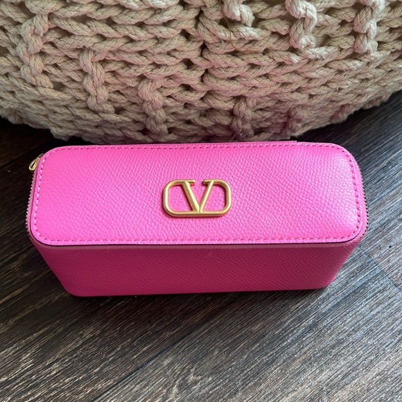 VALENTINO travel case - Picture 1 of 9
